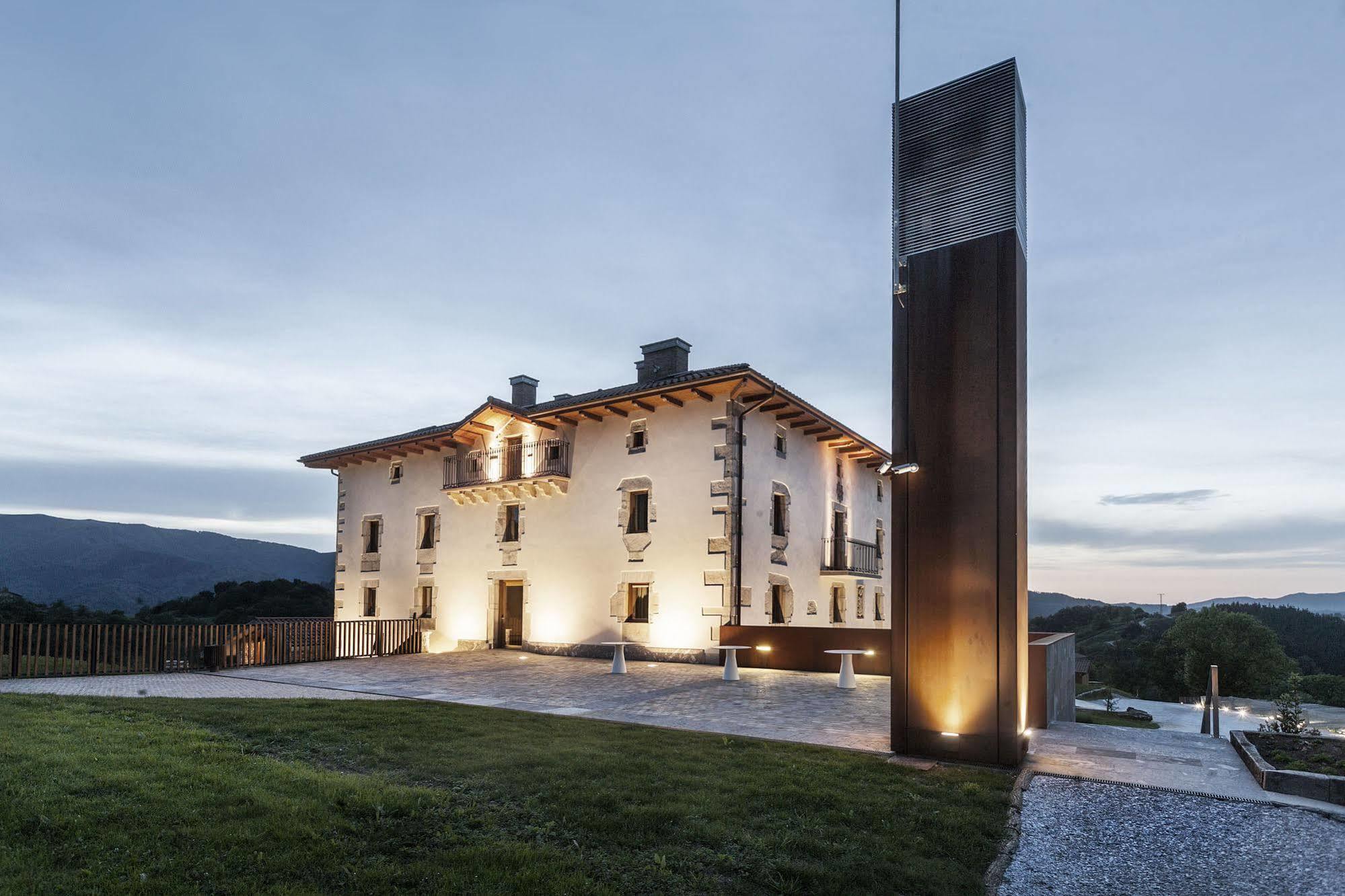 Palacio De Yrisarri By Irrisarri Land Igantzi ภายนอก รูปภาพ